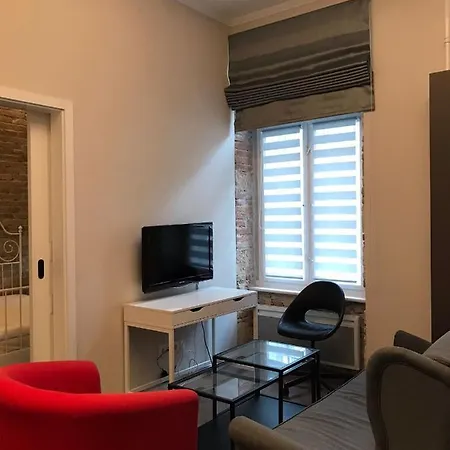 Apartment Sweet *